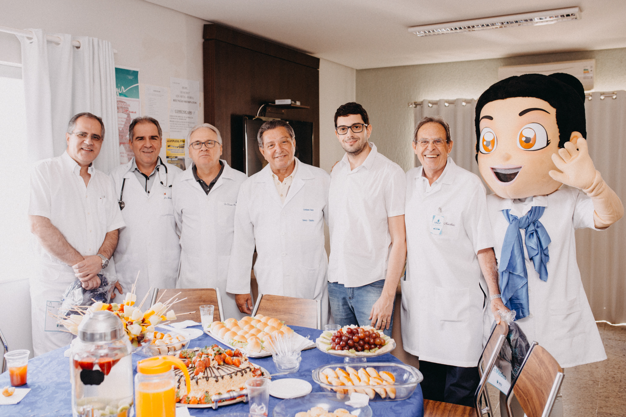 HNSF celebra Dia do Médico com entrega de brindes e confraternização